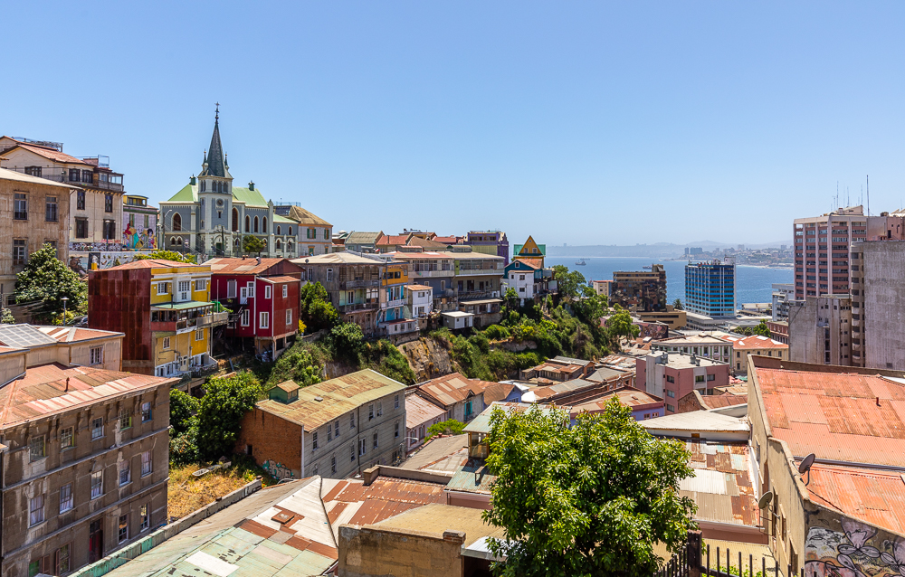 Colorful houses and hills of Valparaíso